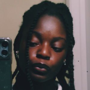 Meet your Posher, Yoscabelle